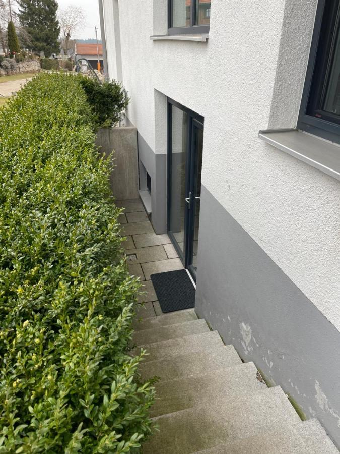 Appartment 53Qm Im Architektenhaus - 2 Schlafzimmer Mit Kueche Und Bad, Nur 2Min Von A8 - Ruhig Und Modern イルシェンベルク エクステリア 写真